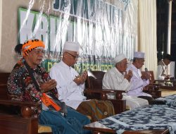 Air Mata Haru dan Lantunan Talbiyah: Pelepasan Jamaah Haji KBIHU YASHODAM 2026 Menuju Tanah Suci